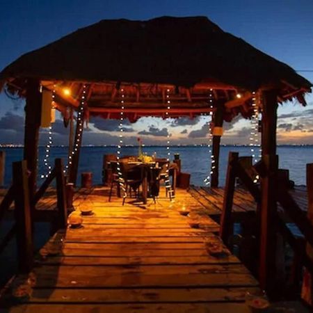 Hotel Boutique Skulls Landing Исла-Мухерес Экстерьер фото