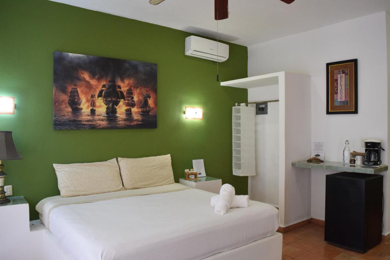 Hotel Boutique Skulls Landing Исла-Мухерес Экстерьер фото