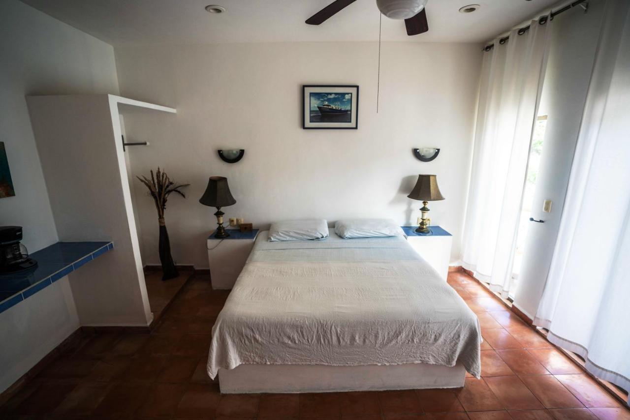 Hotel Boutique Skulls Landing Исла-Мухерес Экстерьер фото